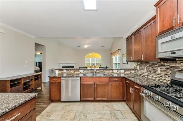 133 Kilbourne Drive, Advance, NC 27006