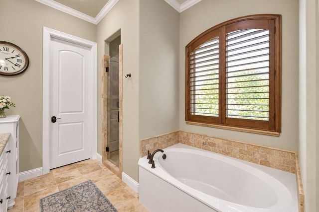 12324 White Oak Point, Conroe, TX 77304