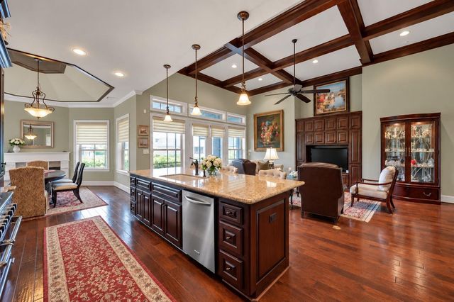 12324 White Oak Point, Conroe, TX 77304