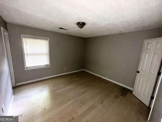 9182 Bent Pine Court NE, Covington, GA 30014