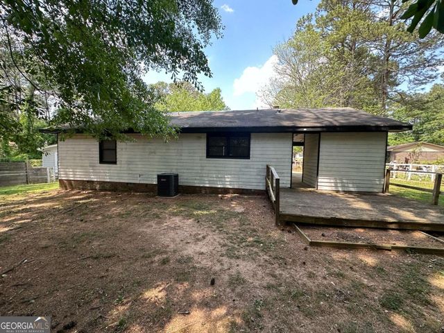 9182 Bent Pine Court NE, Covington, GA 30014