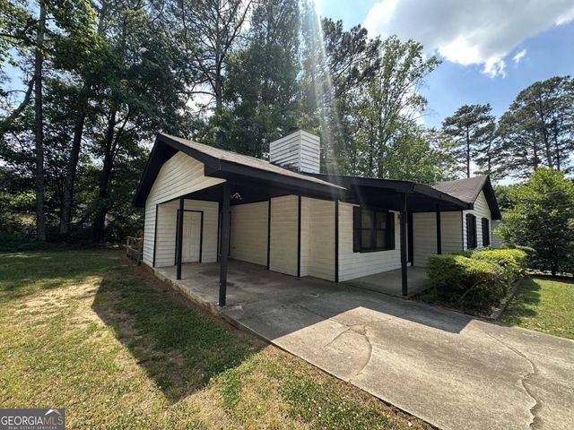 9182 Bent Pine Court NE, Covington, GA 30014
