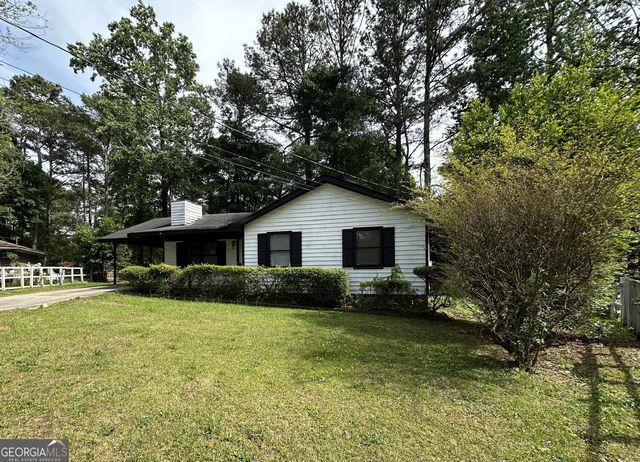9182 Bent Pine Court NE, Covington, GA 30014