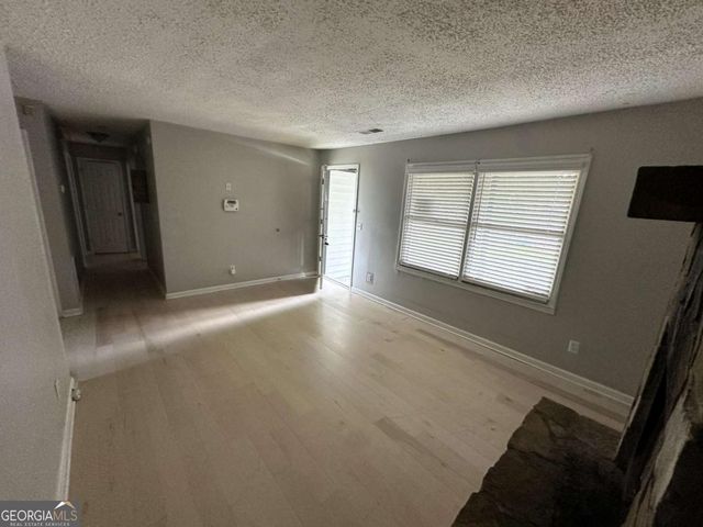 9182 Bent Pine Court NE, Covington, GA 30014