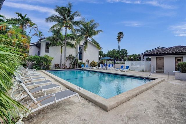 2689 NE 165th Street 56, North Miami Beach, FL 33160