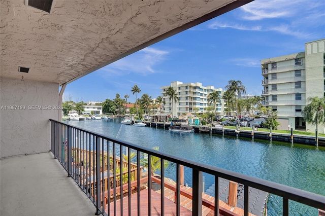 2689 NE 165th Street 56, North Miami Beach, FL 33160