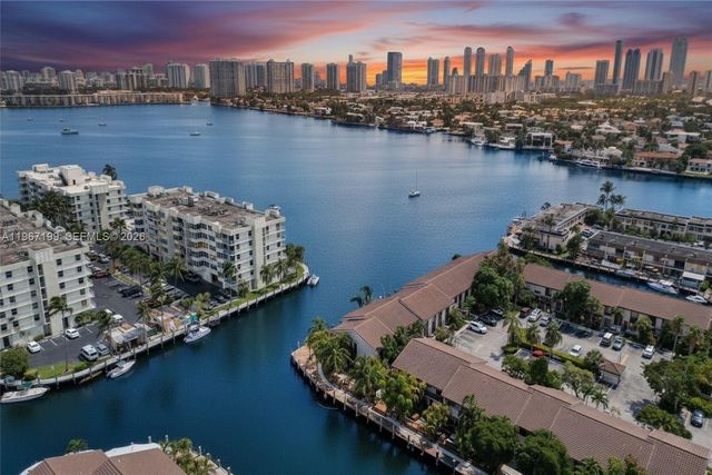 2689 NE 165th Street 56, North Miami Beach, FL 33160