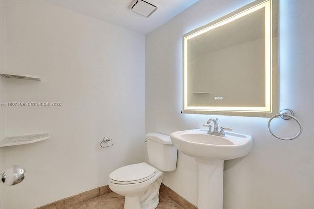 2689 NE 165th Street 56, North Miami Beach, FL 33160