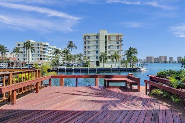 2689 NE 165th Street 56, North Miami Beach, FL 33160