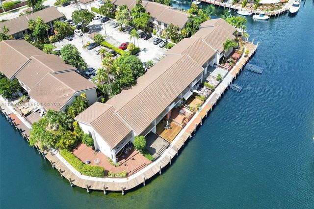 2689 NE 165th Street 56, North Miami Beach, FL 33160
