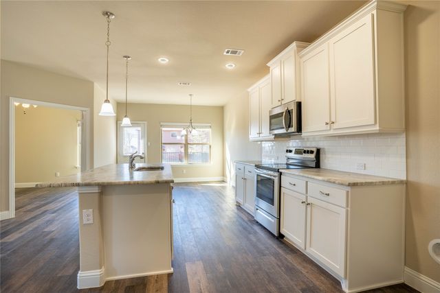 6819 Topaz Drive, Greenville, TX 75402