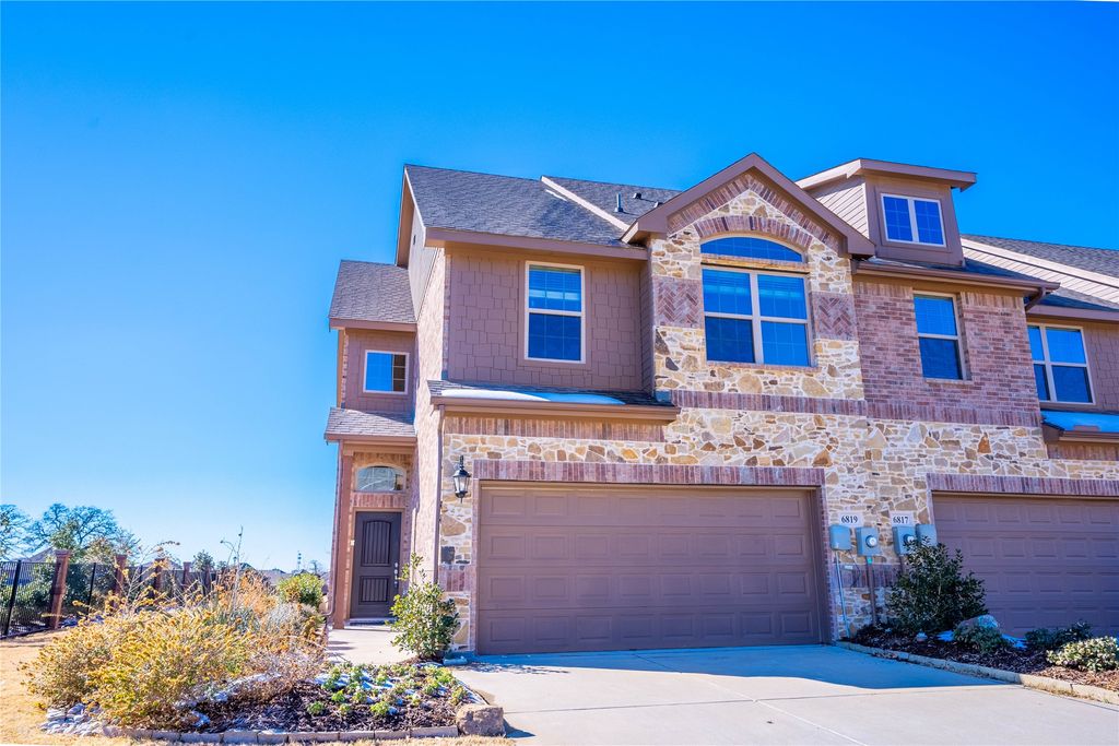 6819 Topaz Drive, Greenville, TX 75402
