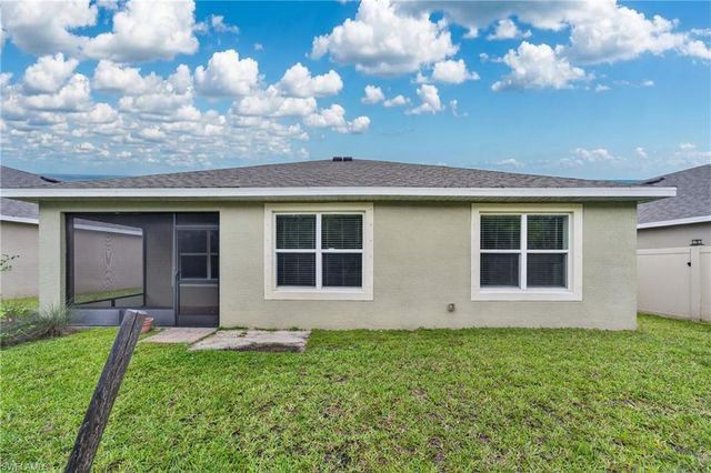 18546 Marlin Kite LN, North Fort Myers, FL 33917