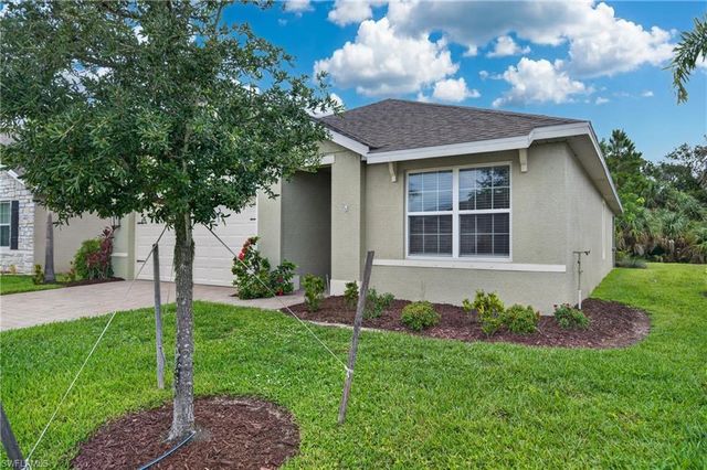 18546 Marlin Kite LN, North Fort Myers, FL 33917