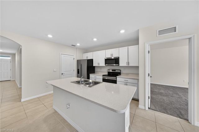 18546 Marlin Kite LN, North Fort Myers, FL 33917