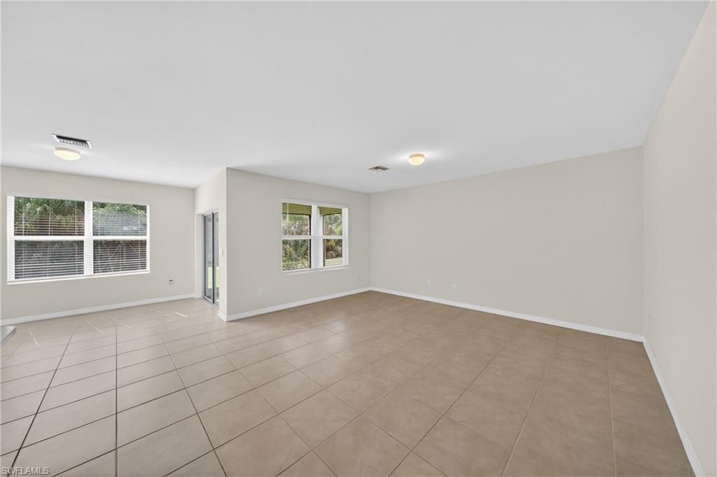 18546 Marlin Kite LN, NORTH FORT MYERS, FL 33917 — photo 4