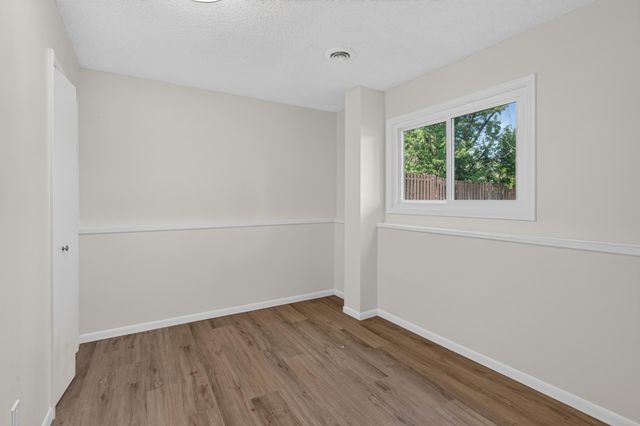8208 Irving Avenue N, Brooklyn Park, MN 55444