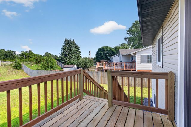 8208 Irving Avenue N, Brooklyn Park, MN 55444