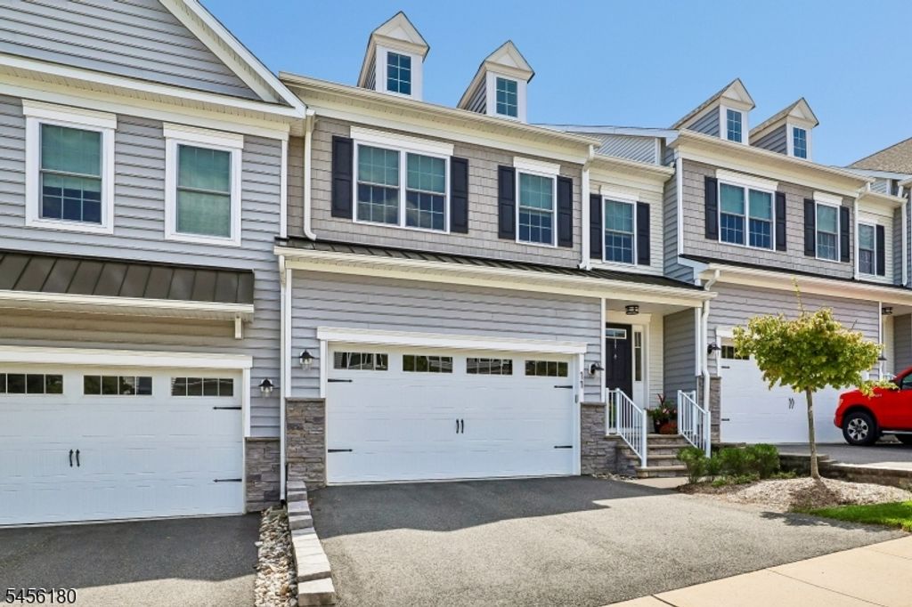 11 Hickory Ct, Cedar Grove Twp., NJ 07009 — exterior