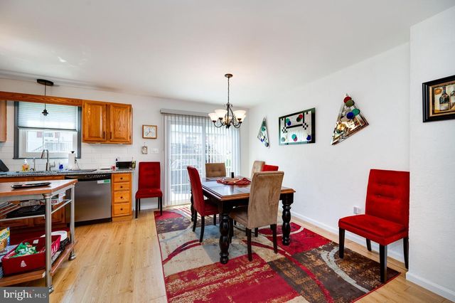 1211 FREDRICK BLVD, Reading, PA 19605