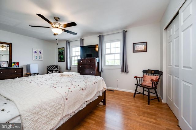 1211 FREDRICK BLVD, Reading, PA 19605