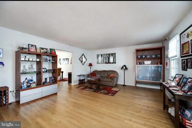 1211 FREDRICK BLVD, Reading, PA 19605
