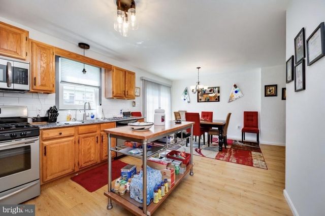 1211 FREDRICK BLVD, Reading, PA 19605