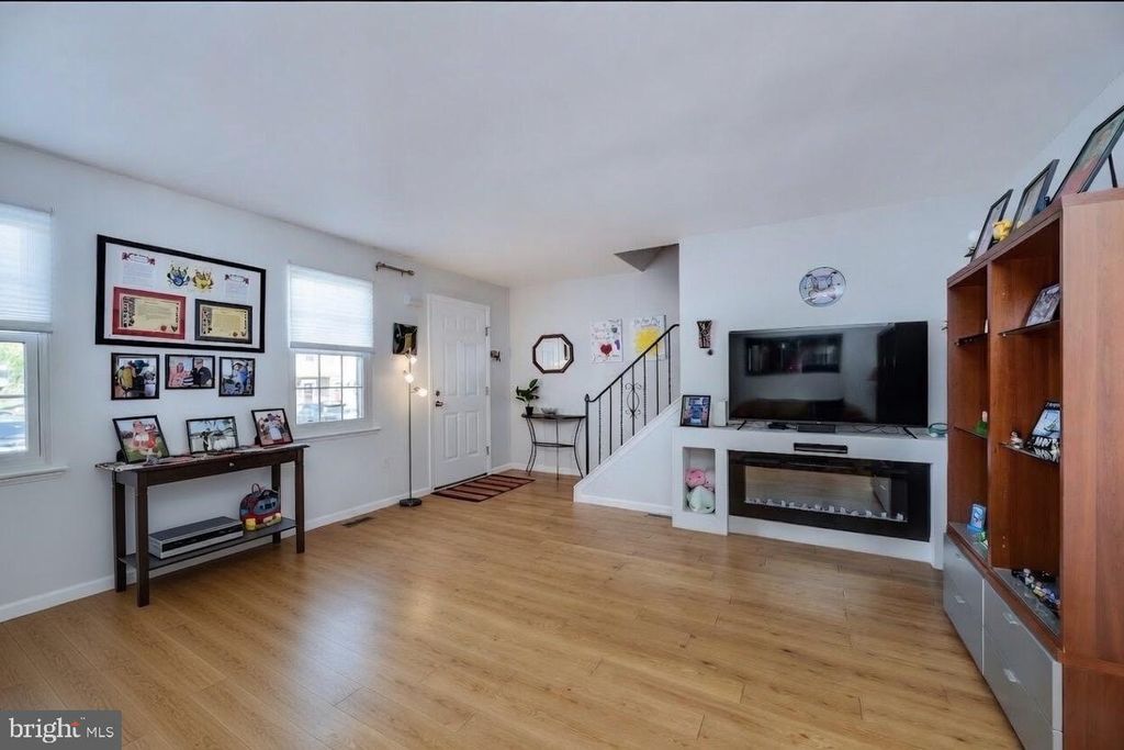 1211 FREDRICK BLVD, Reading, PA 19605