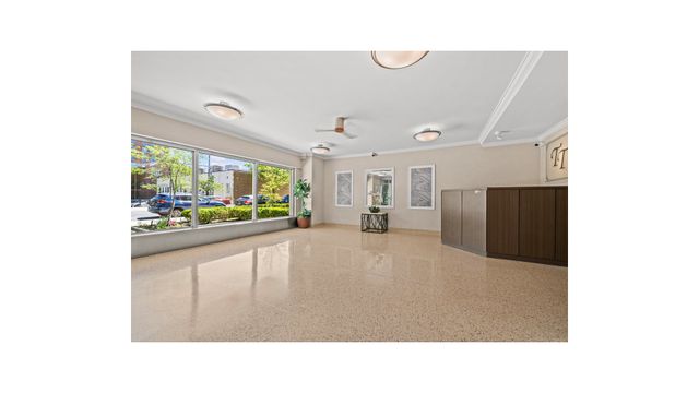 3125 Tibbett Ave Apt 12C, New York City, NY 10463