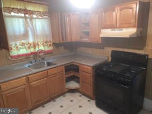 6027 WALNUT ST, Philadelphia, PA 19139
