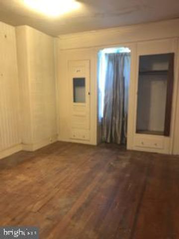 6027 WALNUT ST, Philadelphia, PA 19139