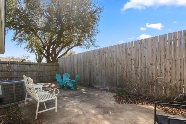 3318 S Greenpark Drive, Houston, TX 77082