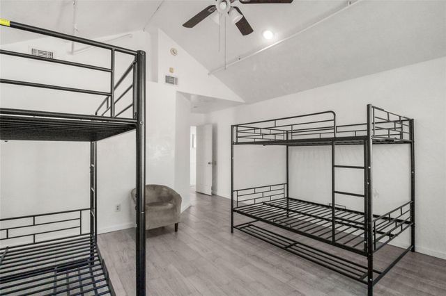 3318 S Greenpark Drive, Houston, TX 77082