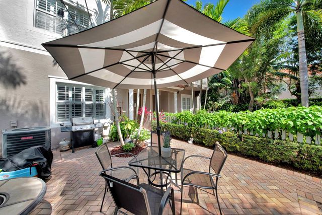 126 Ocean Cay Way, Hypoluxo, FL 33462