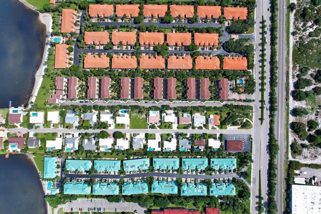 126 Ocean Cay Way, Hypoluxo, FL 33462