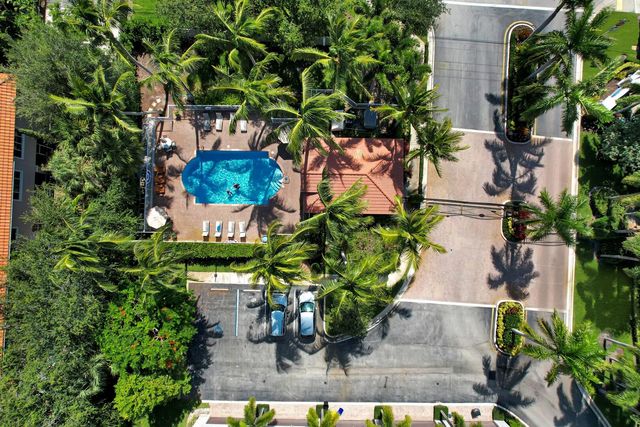 126 Ocean Cay Way, Hypoluxo, FL 33462