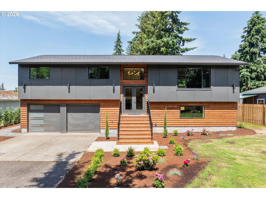 14251 CAUFIELD Rd, Oregon City, OR 97045