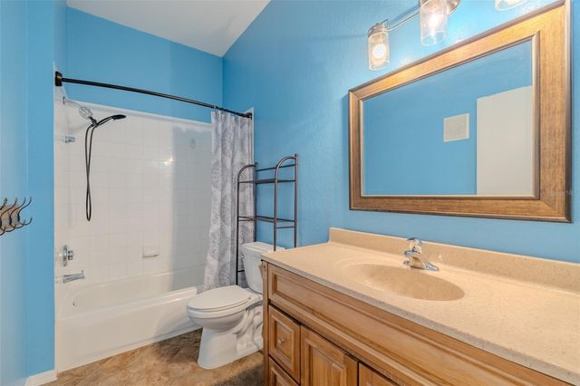 4201 WOODSTORKS WALK WAY 3302, Lutz, FL 33558