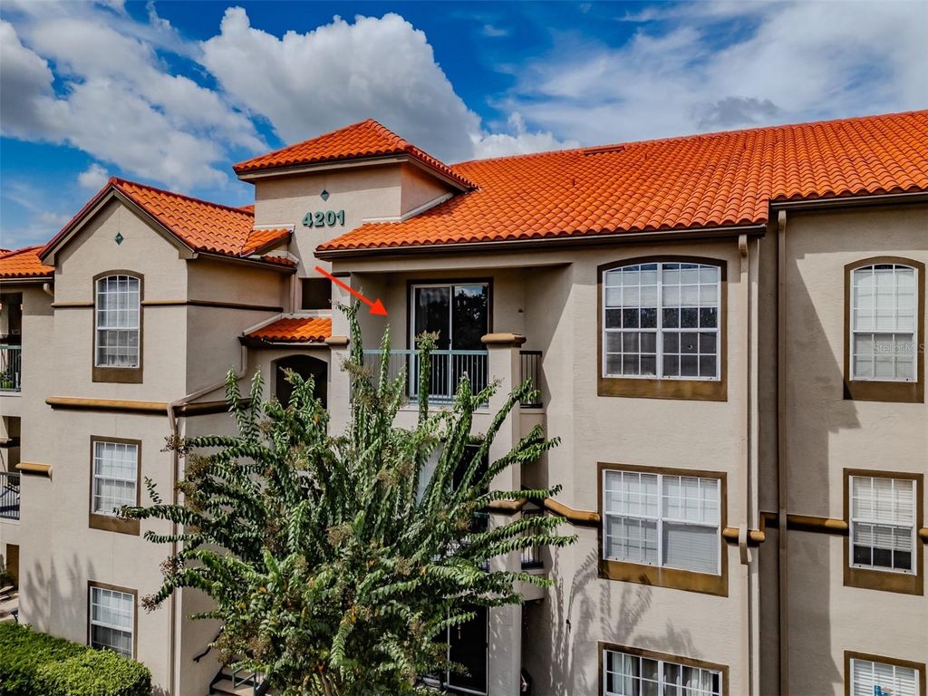 4201 WOODSTORKS WALK WAY 3302, Lutz, FL 33558