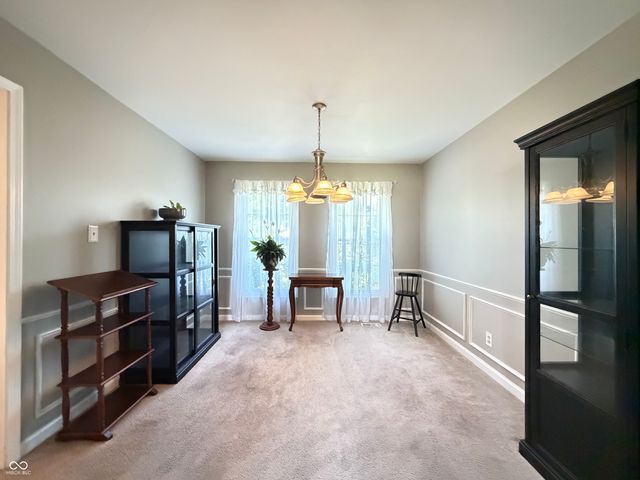 112 Wintergreen Drive, Noblesville, IN 46062