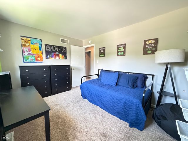112 Wintergreen Drive, Noblesville, IN 46062