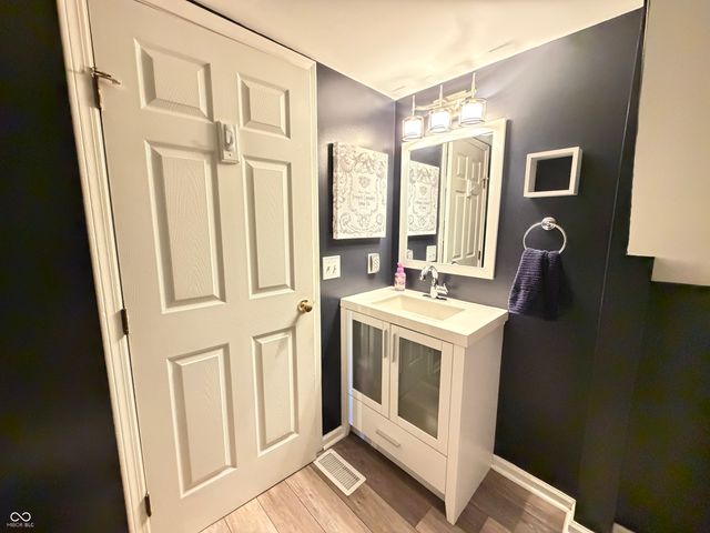112 Wintergreen Drive, Noblesville, IN 46062