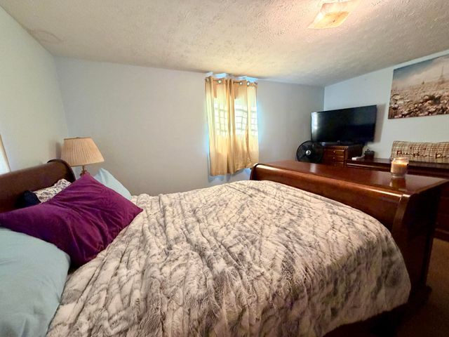 30 Greenlawn Subdivision, London, KY 40744