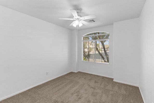 3039 E Hononegh Drive, Phoenix, AZ 85050