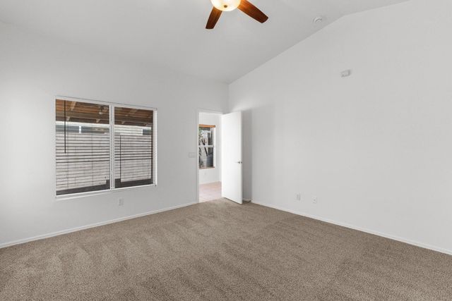 3039 E Hononegh Drive, Phoenix, AZ 85050