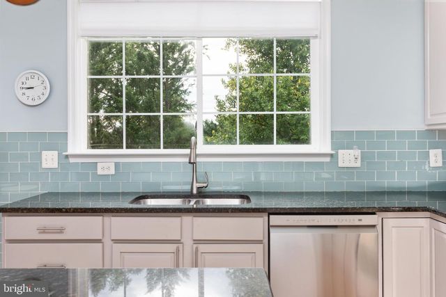 922 WAYNE DR, Winchester, VA 22601