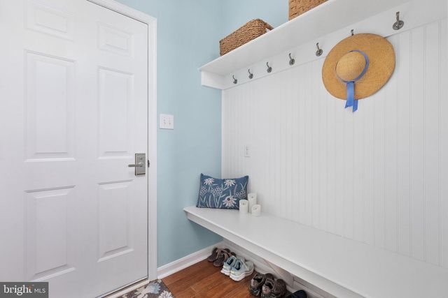 922 WAYNE DR, Winchester, VA 22601