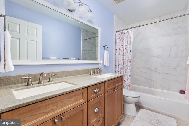 922 WAYNE DR, Winchester, VA 22601