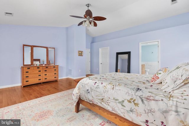 922 WAYNE DR, Winchester, VA 22601