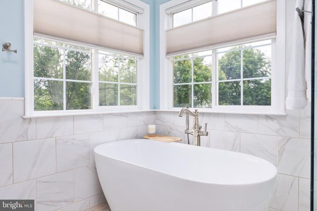 922 WAYNE DR, Winchester, VA 22601